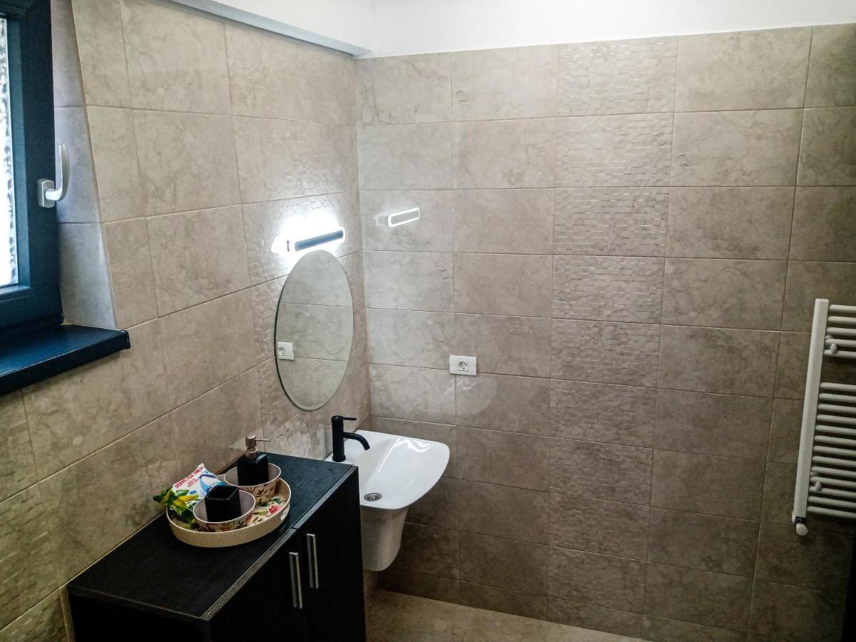 Ric Apartament Năvodari Εξωτερικό φωτογραφία